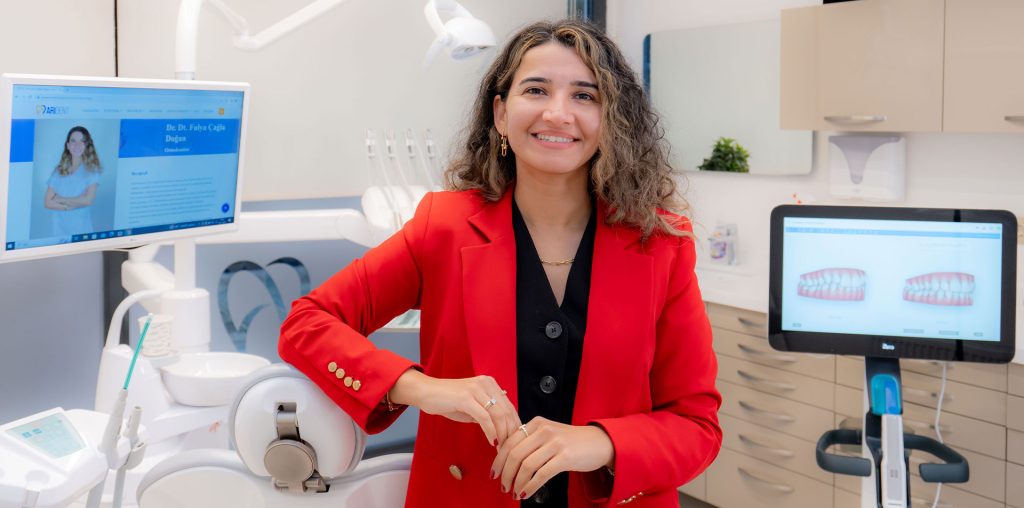 ınvisalign şeffaf plaklar